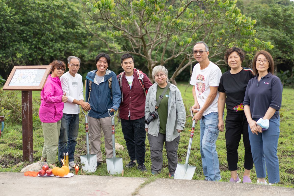 Worship before Breaking Ground: Ready to recultivate the farmland!